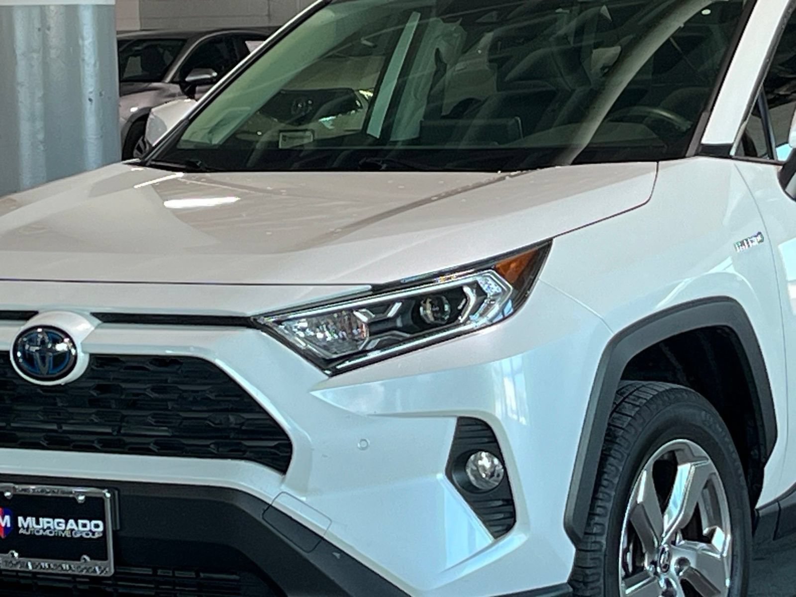 Used 2021 Toyota RAV4 XLE Premium AWD/4WD image 5