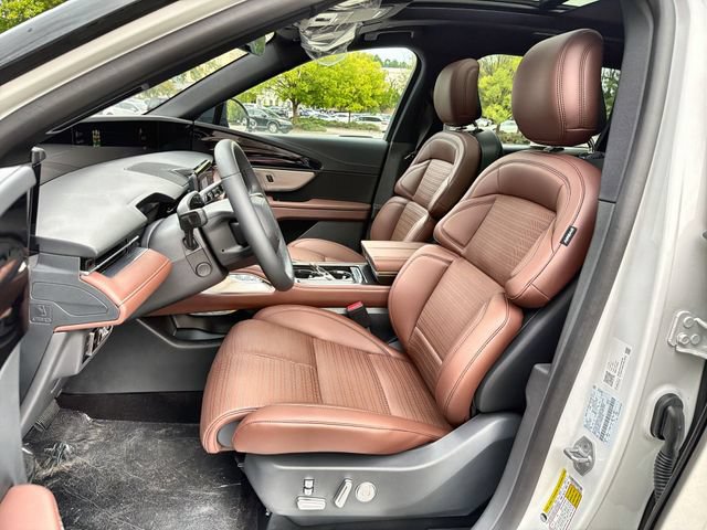 New 2026 Lincoln Nautilus Reserve AWD/4WD image 11