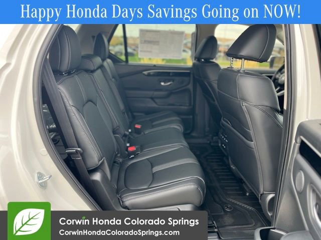 New 2025 Honda Pilot Touring image 21