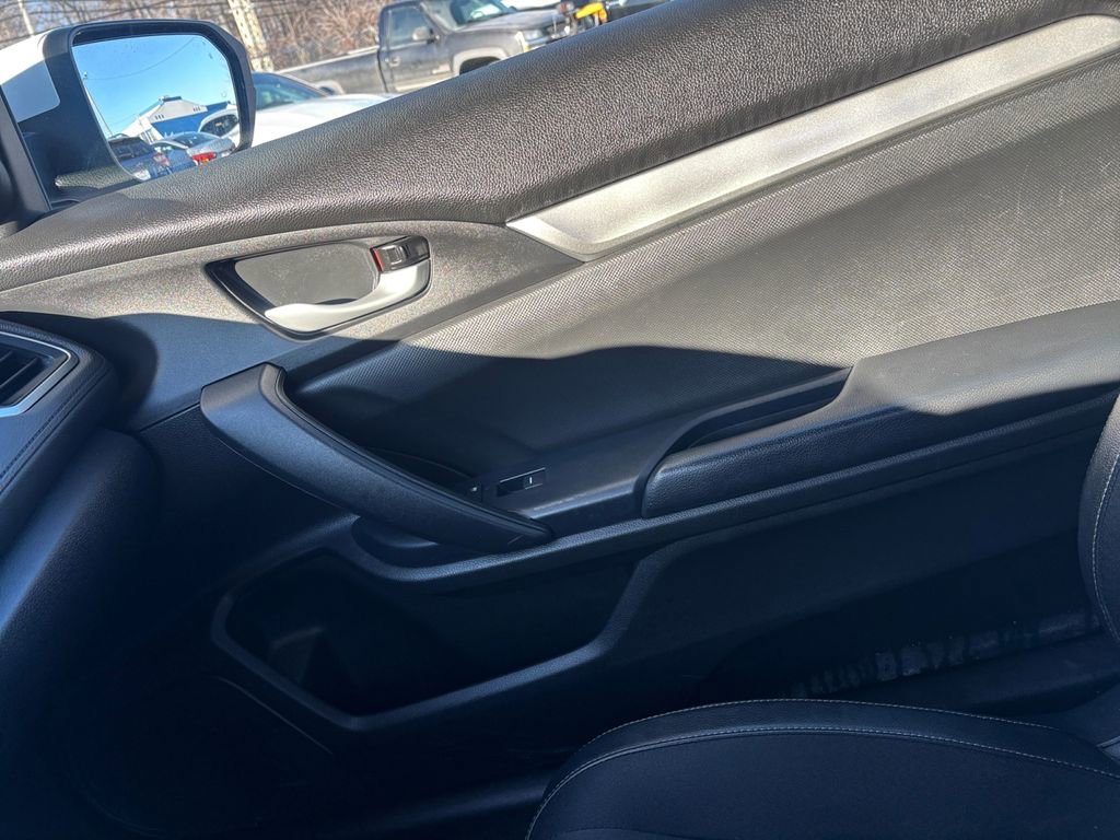 Used 2019 Honda Civic Sport image 11