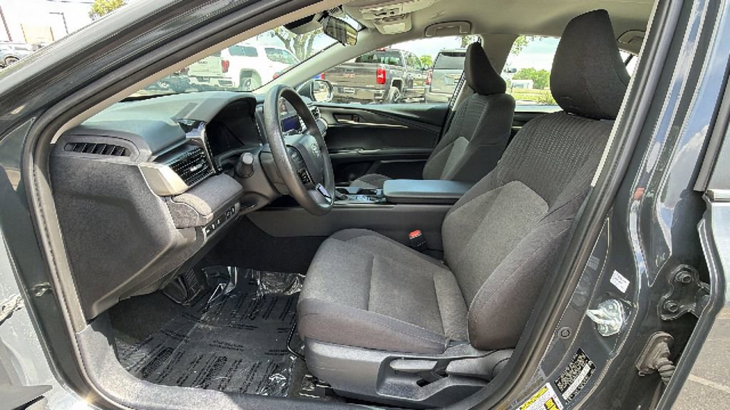 Certified 2025 Toyota Camry LE image 18