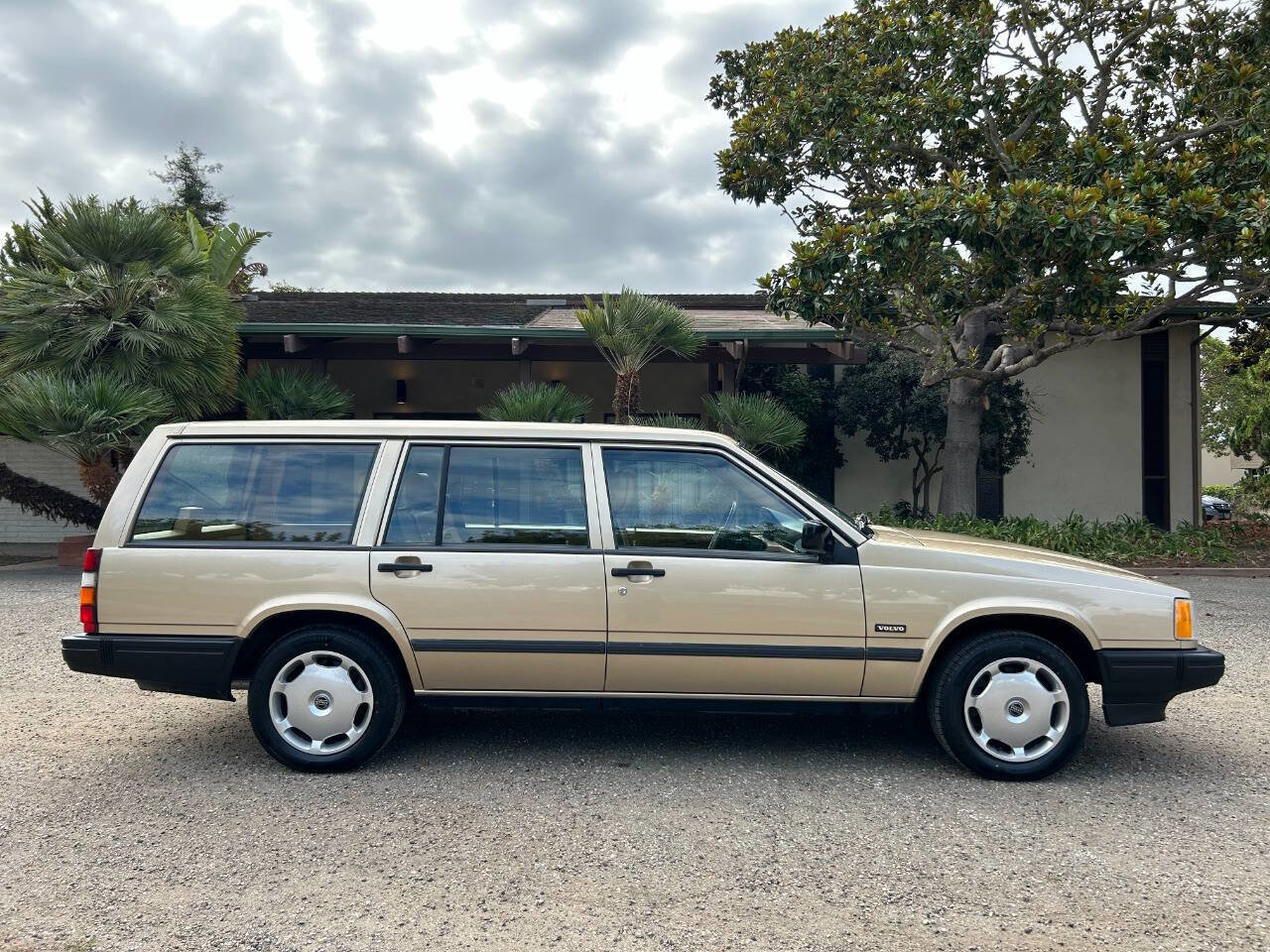Used 1991 Volvo 740 Wagon image 13