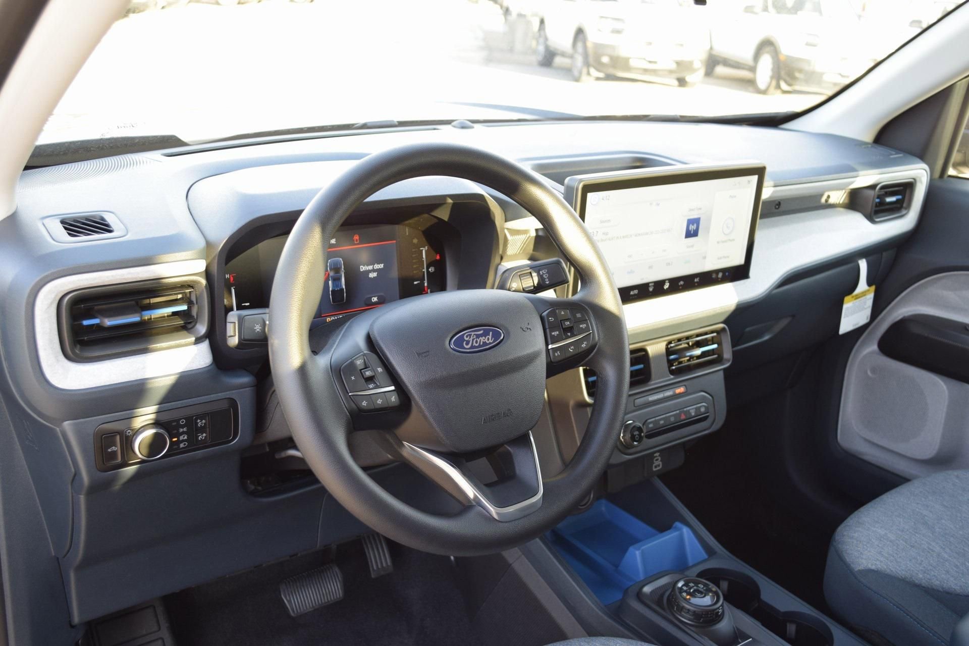 New 2026 Ford Maverick XLT image 17