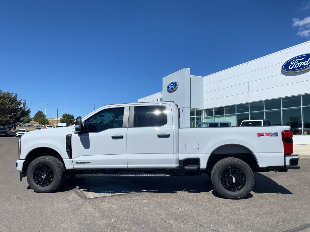 New 2026 Ford F350 4x4 Crew Cab Super Duty image 26