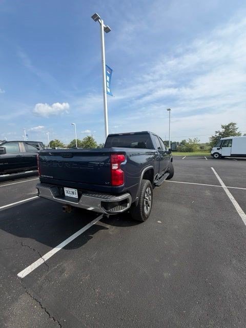 Used 2021 Chevrolet Silverado 2500 LT w/ All Star Edition AWD/4WD image 9