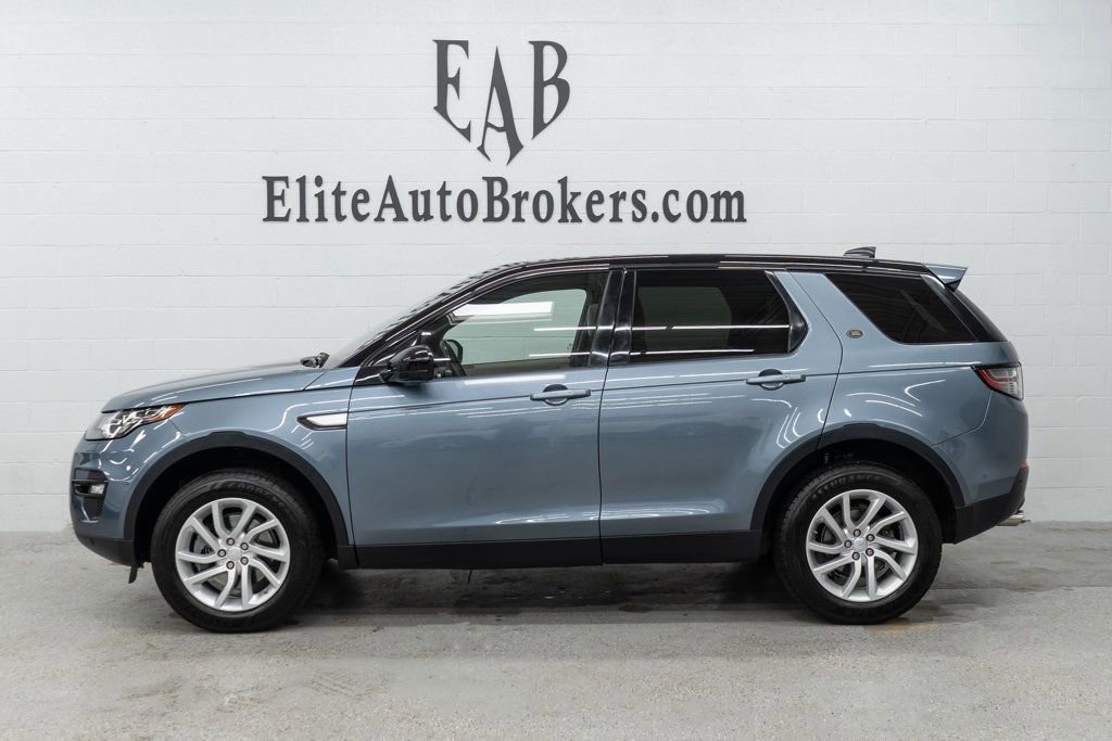Used 2018 Land Rover Discovery Sport HSE AWD/4WD image 2