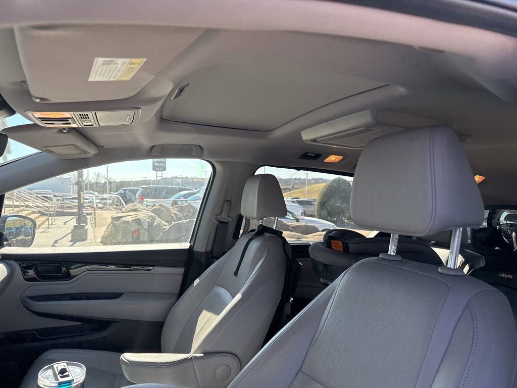 Used 2020 Honda Odyssey Elite image 9