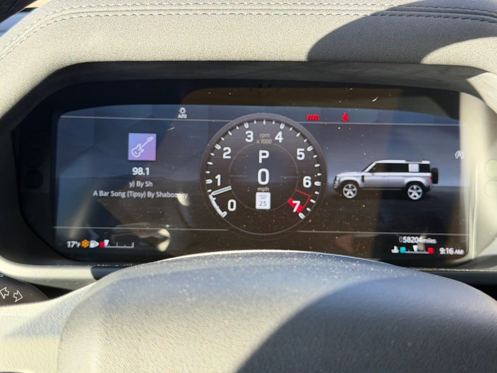 Used 2021 Land Rover Defender 110 SE image 21