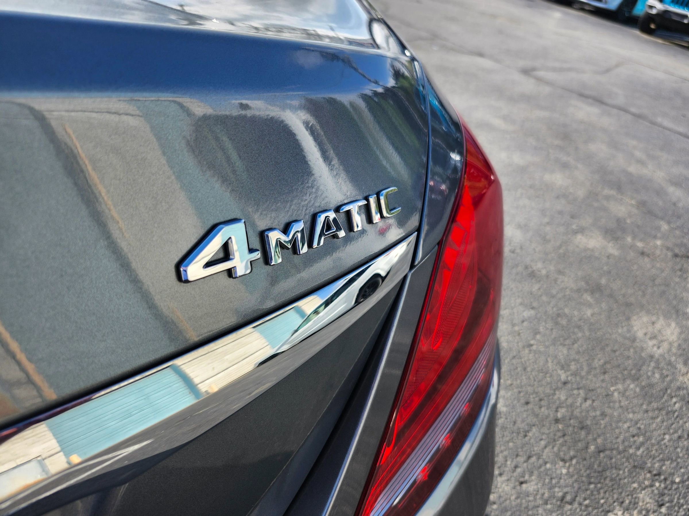 Used 2017 Mercedes-Benz C 300 4MATIC Sedan image 37