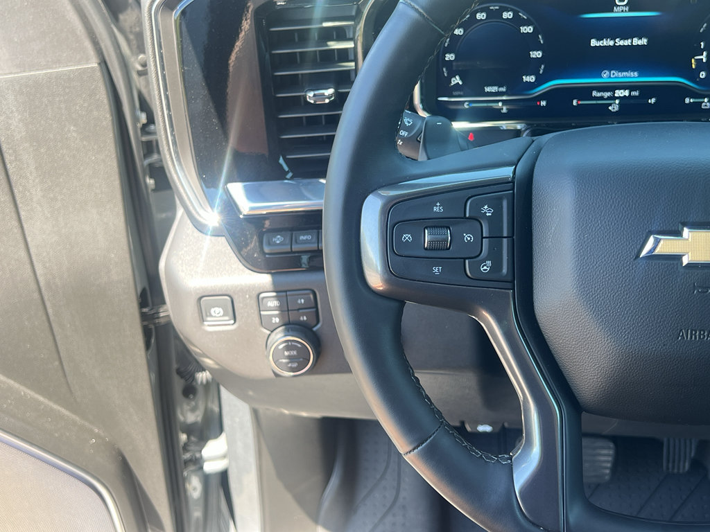 Used 2025 Chevrolet Silverado 1500 High Country AWD/4WD image 33