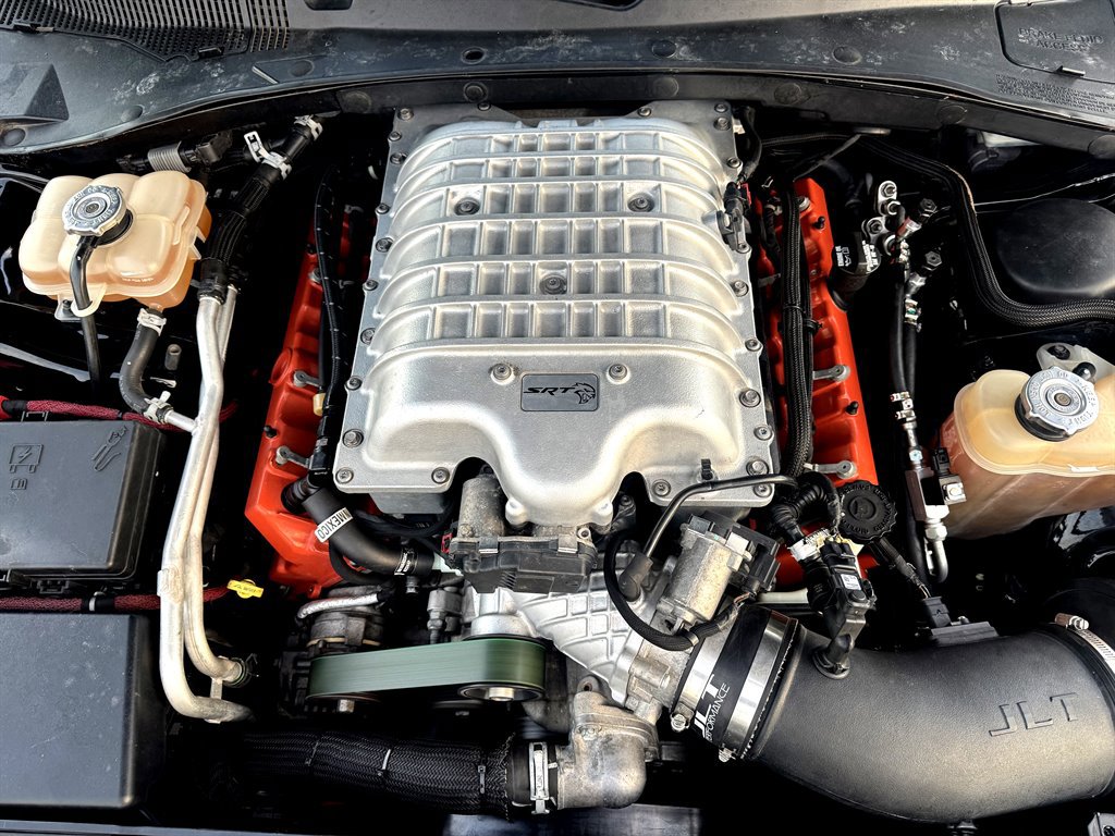 Used 2016 Dodge Charger SRT Hellcat w/ Harman/Kardon Audio Group image 4