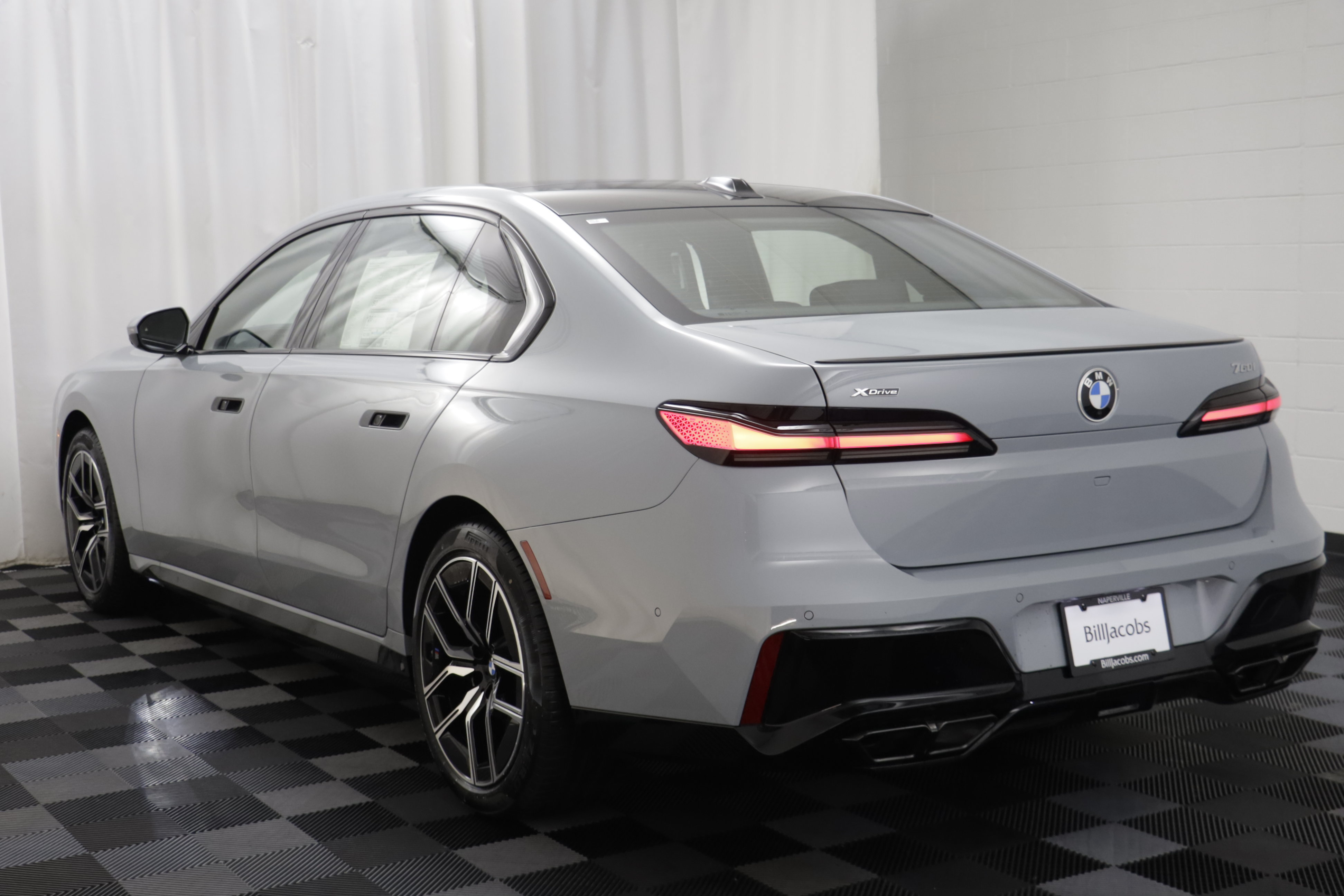 New 2026 BMW 760i xDrive w/ Executive Package AWD/4WD image 17