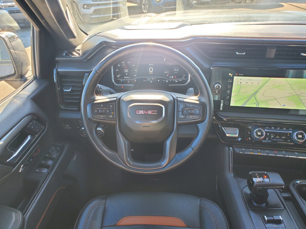 Used 2023 GMC Sierra 1500 AT4 w/ Technology Package AWD/4WD image 14