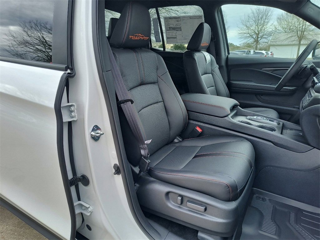 New 2025 Honda Ridgeline TrailSport image 13