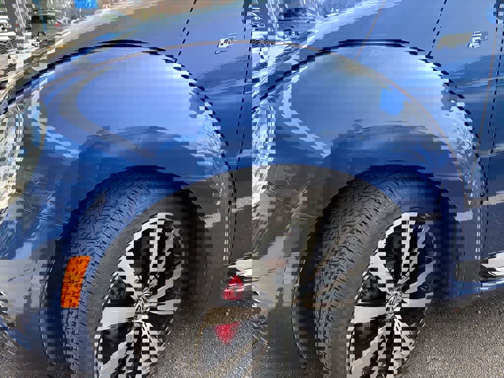 Used 2014 Volkswagen Beetle R-Line image 13