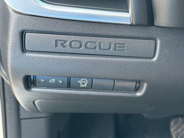 Certified 2025 Nissan Rogue S image 23