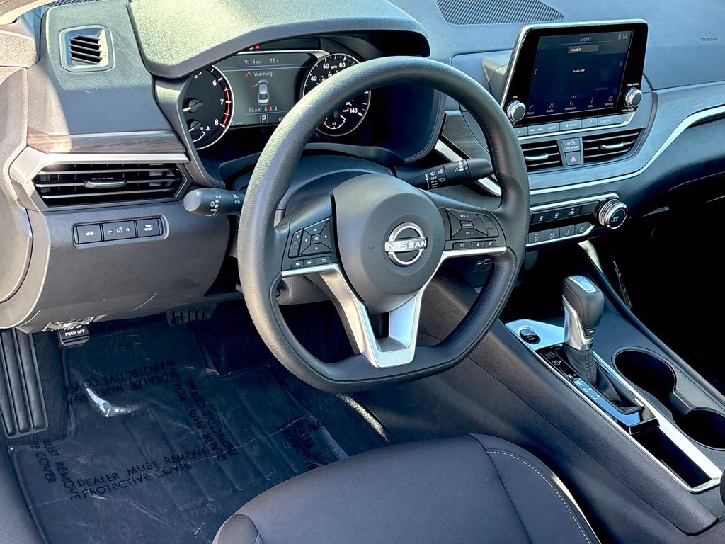 New 2026 Nissan Altima 2.5 SV FWD image 7