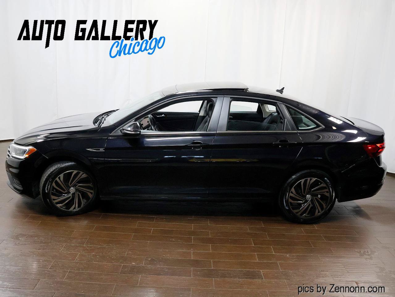 Used 2019 Volkswagen Jetta SEL Premium FWD image 11