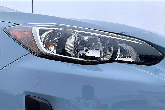 Used 2022 Subaru Crosstrek 2.0i Premium w/ Moonroof Package image 32