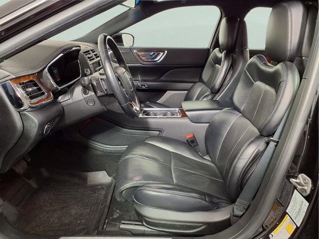 Used 2019 Lincoln Continental Reserve image 5