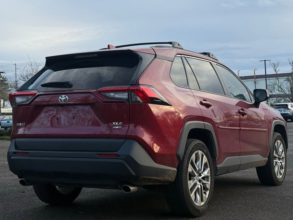 Certified 2023 Toyota RAV4 XLE Premium image 5