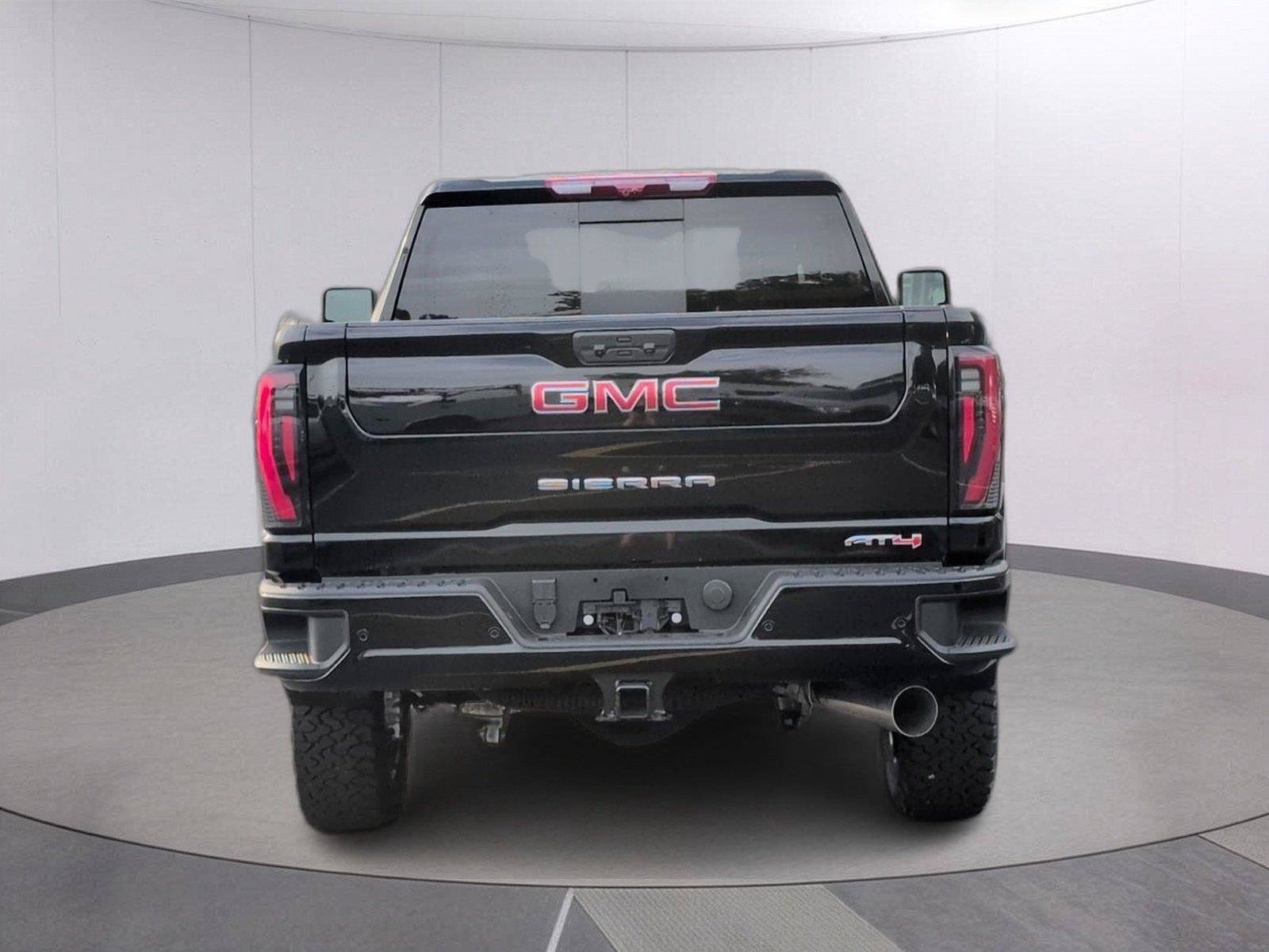 New 2026 GMC Sierra 2500 AT4 w/ AT4 Premium Plus Package AWD/4WD image 4