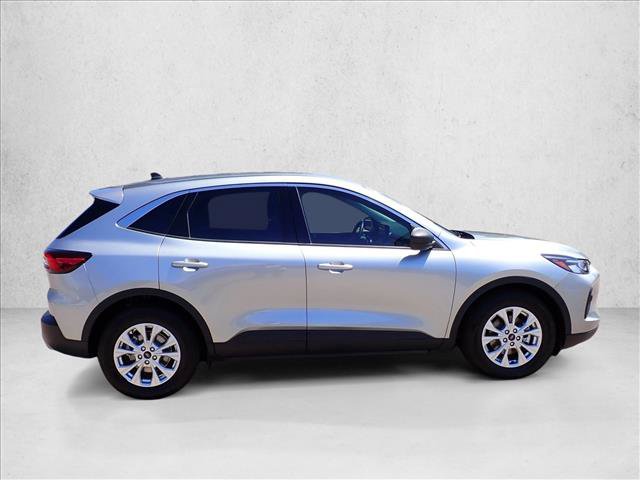 Certified 2023 Ford Escape Active w/ Tech Pack #1 FWD image 5
