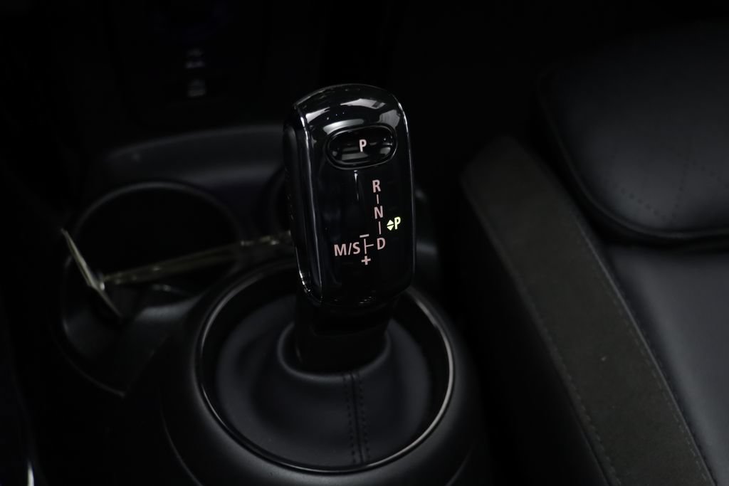 Used 2023 MINI Cooper S FWD image 11