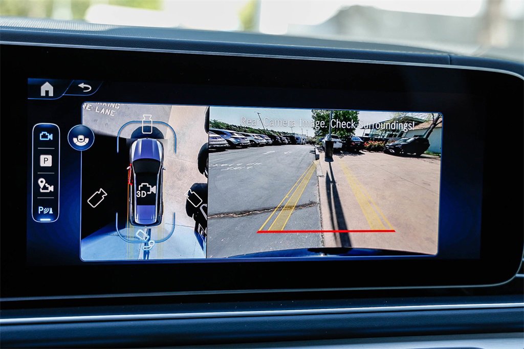 New 2025 Mercedes-Benz GLS 63 AMG 4MATIC image 24