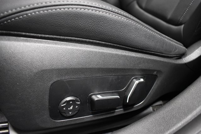 Used 2025 BMW 430i xDrive w/ Premium Package image 18