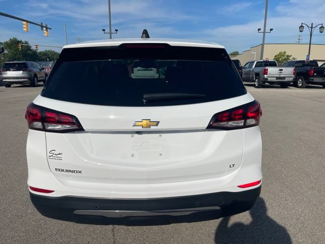 Used 2024 Chevrolet Equinox LT w/ LPO, Floor Liner Package FWD image 12