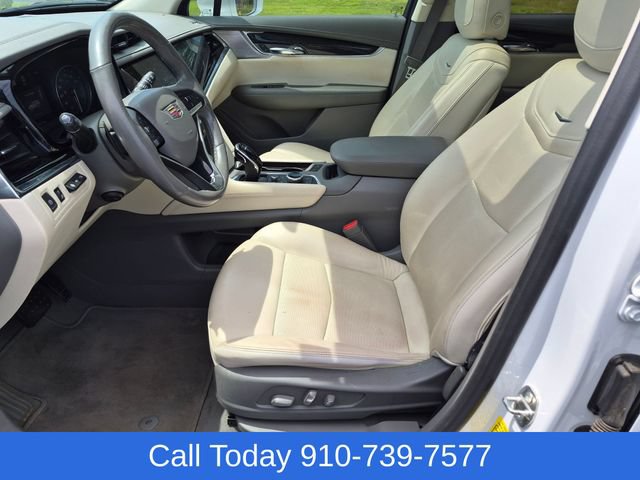 Used 2020 Cadillac XT6 Premium Luxury AWD/4WD image 16