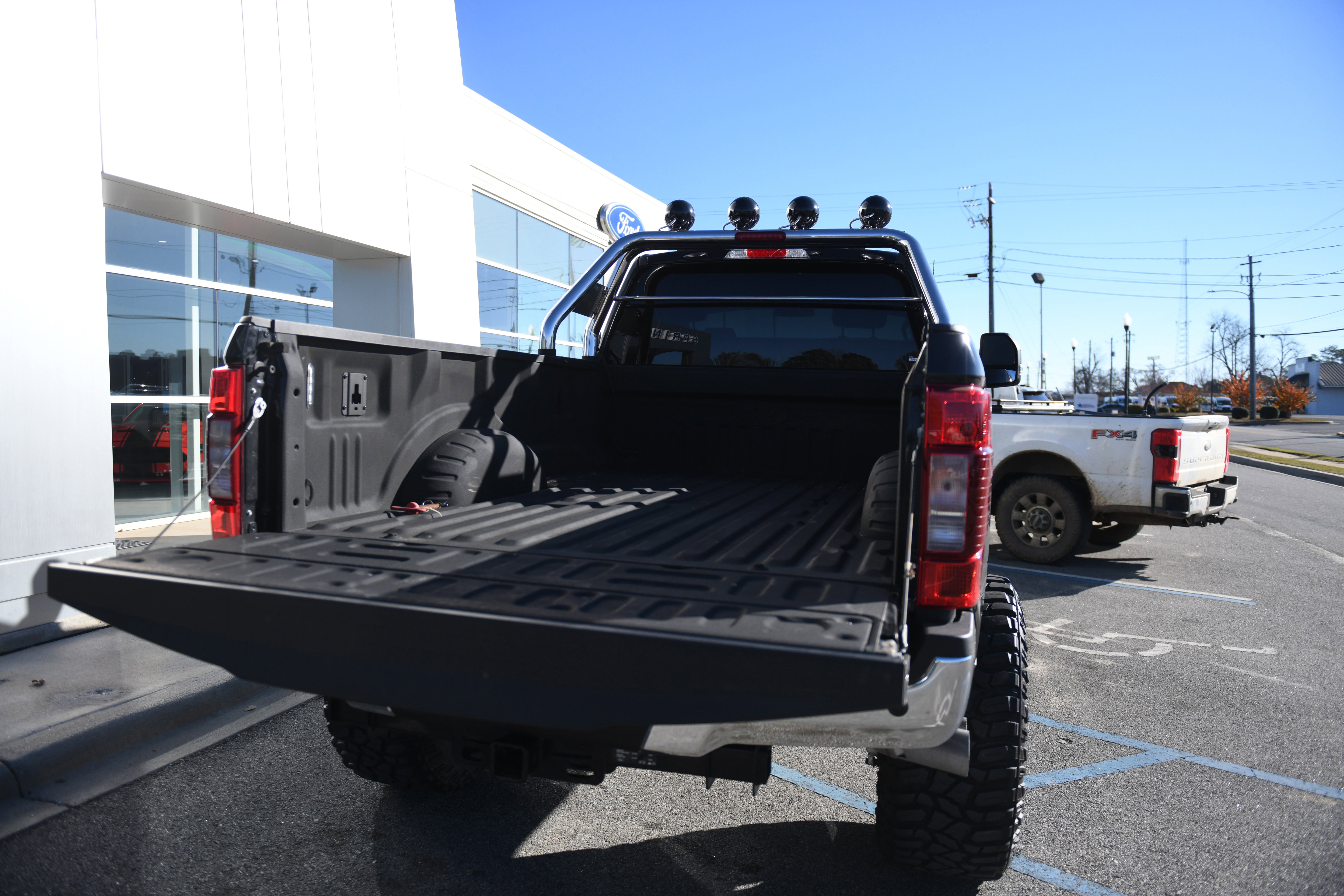 Used 2022 Ford F350 XLT w/ XLT Value Package image 12