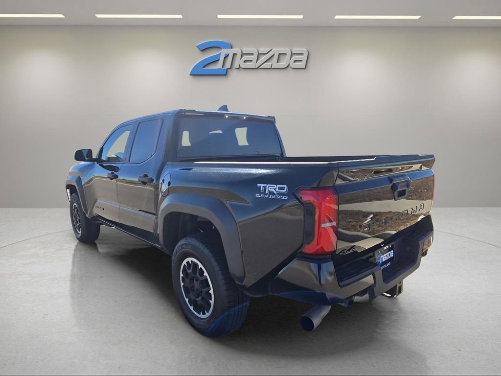 Used 2024 Toyota Tacoma TRD Off-Road image 3