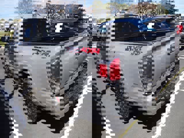 Used 2021 Toyota Tacoma TRD Sport image 7