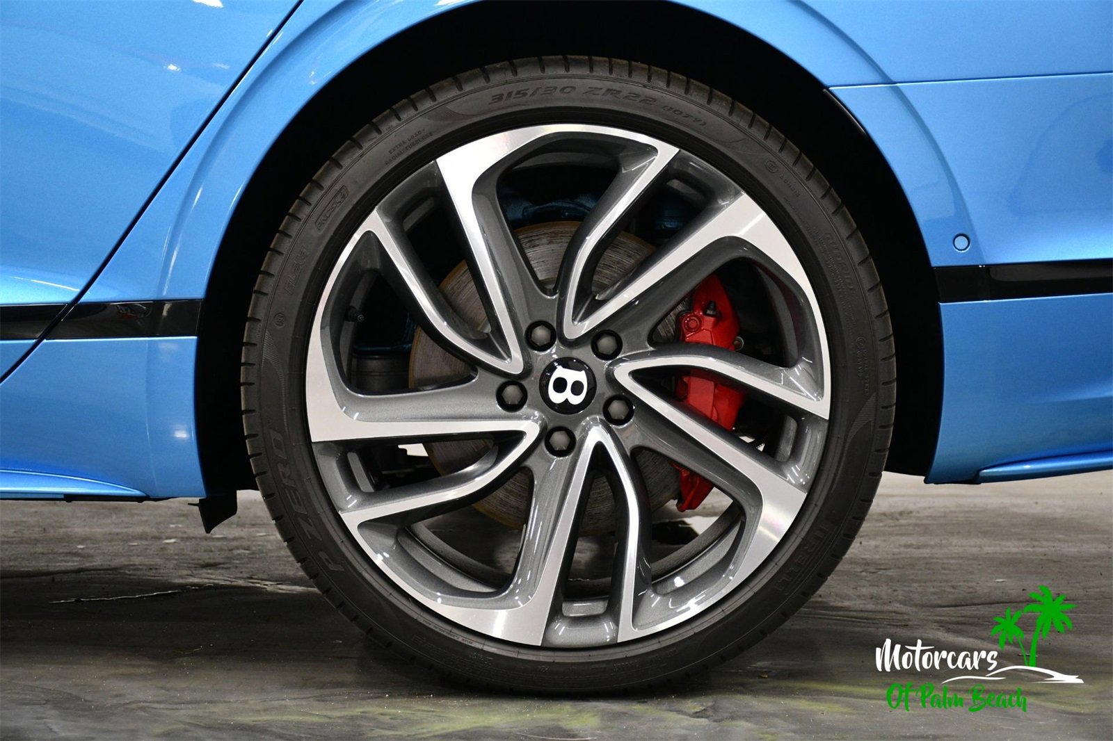 Used 2025 Bentley Flying Spur Plug-In Hybrid image 66