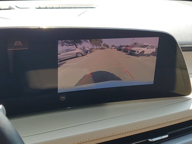 Used 2024 Cadillac XT4 Premium Luxury w/ Cold Weather Package AWD/4WD image 22