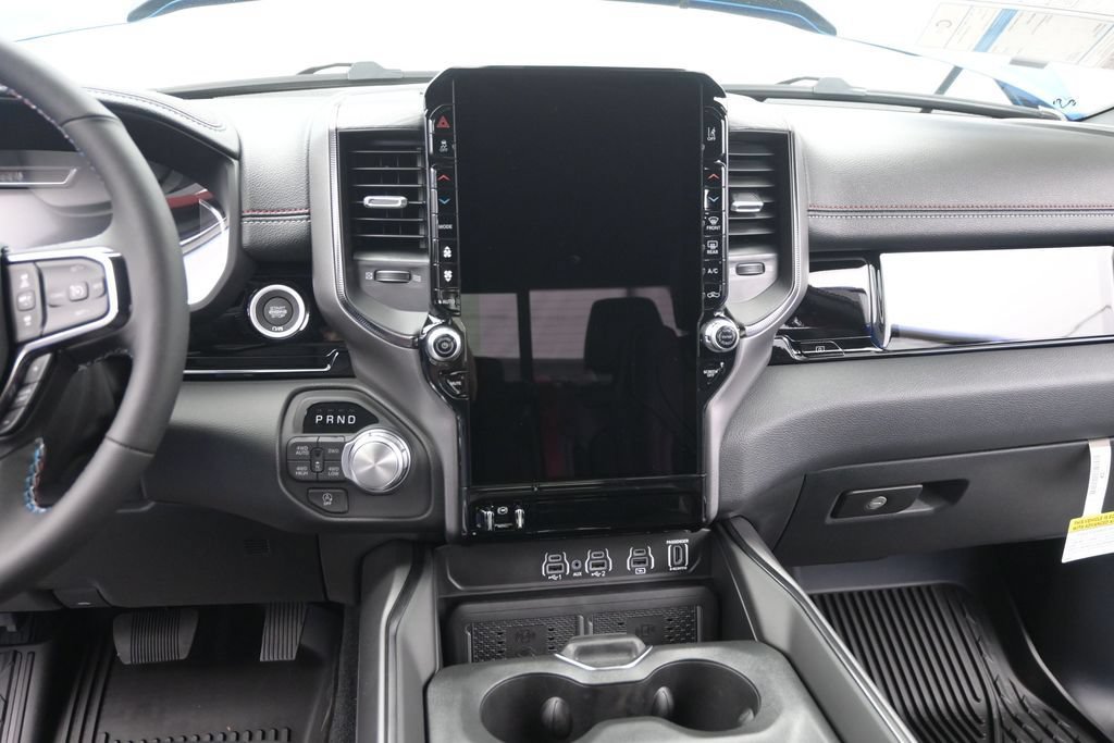 New 2026 RAM 1500 Laramie AWD/4WD image 24