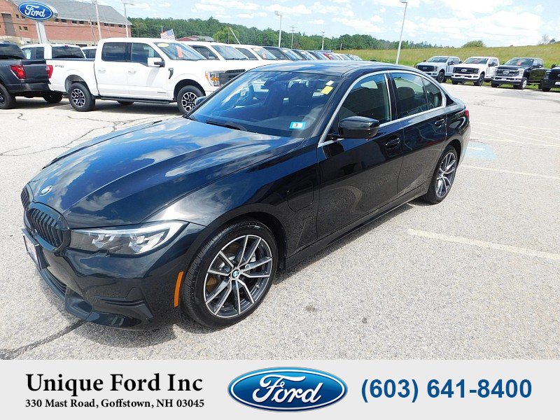 Used 2021 BMW 330e xDrive AWD/4WD image 4