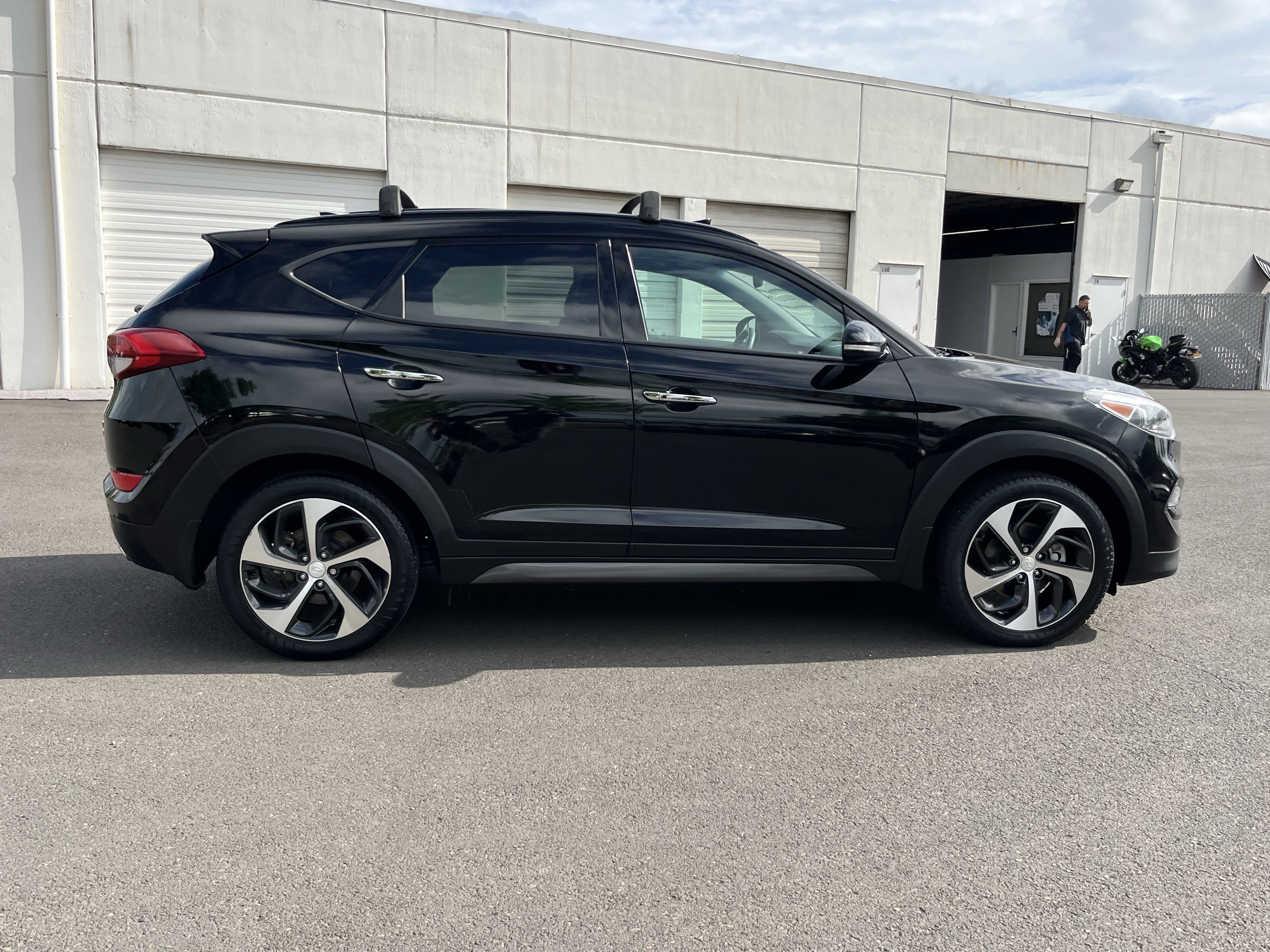 Used 2016 Hyundai Tucson Limited w/ Option Group 03 AWD/4WD image 6