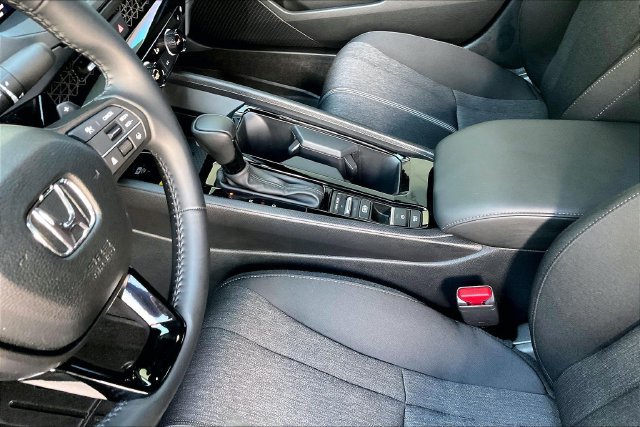 Used 2025 Honda Accord Sport image 13