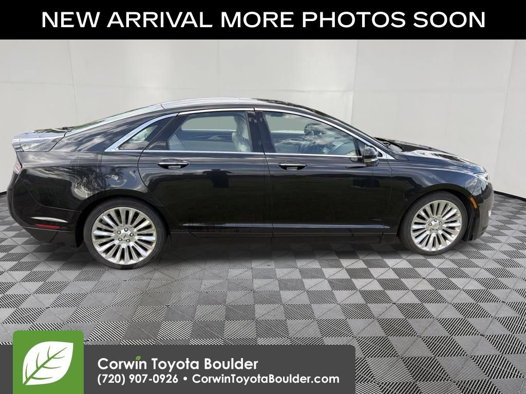 Used 2013 Lincoln MKZ AWD image 9
