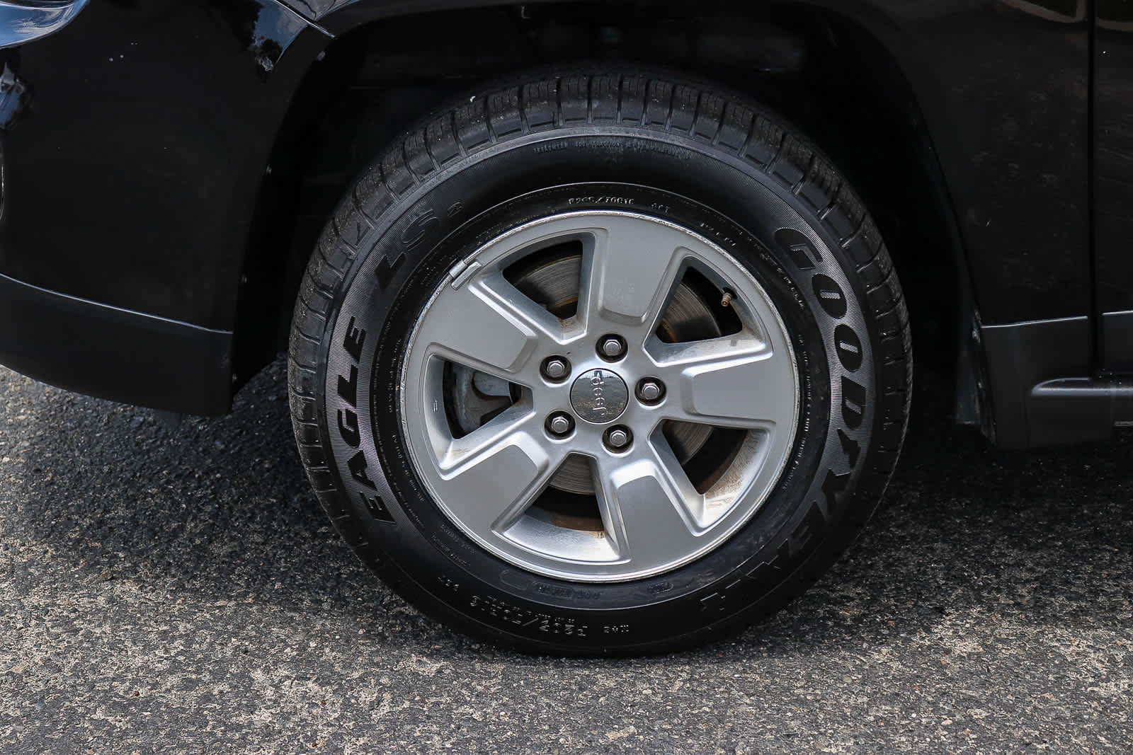 Used 2014 Jeep Compass Sport w/ Power Value Group FWD image 14