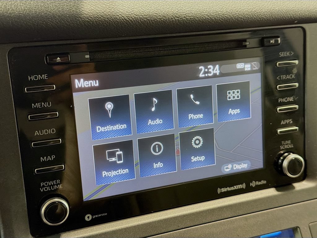 Used 2020 Toyota Sienna XLE w/ XLE Navigation Package AWD/4WD image 17