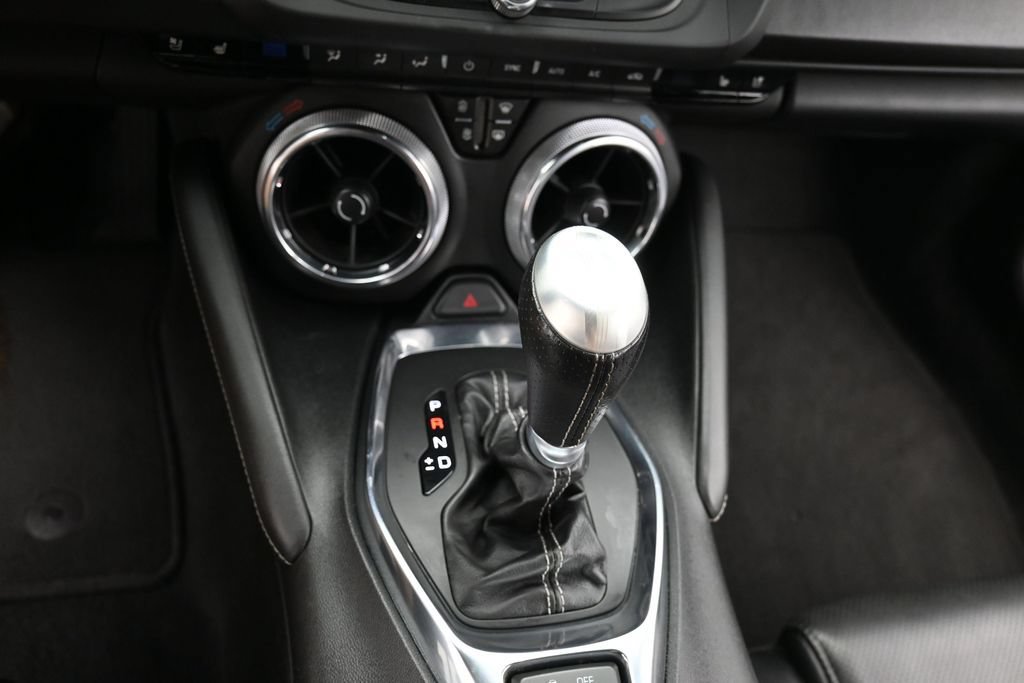 Used 2020 Chevrolet Camaro SS RWD image 19