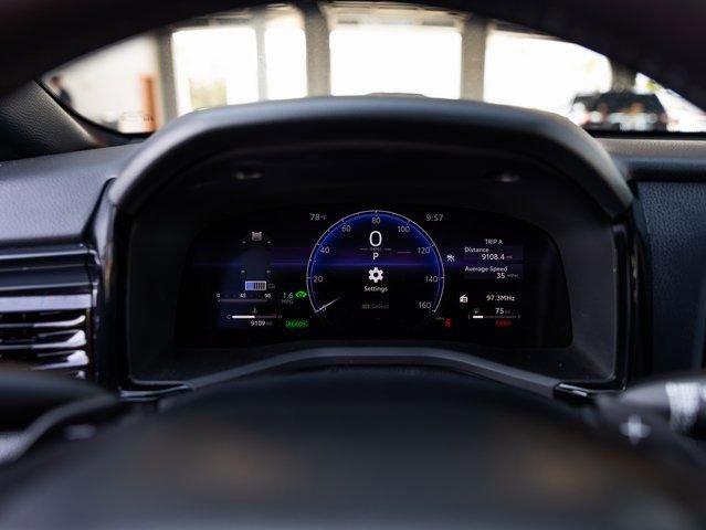 Used 2025 Toyota Camry XSE image 15