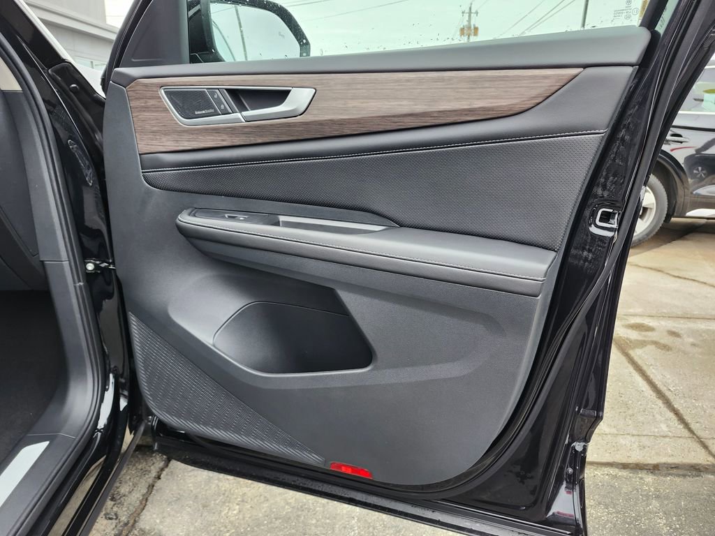 New 2026 Volkswagen Atlas SEL Premium R-Line image 14