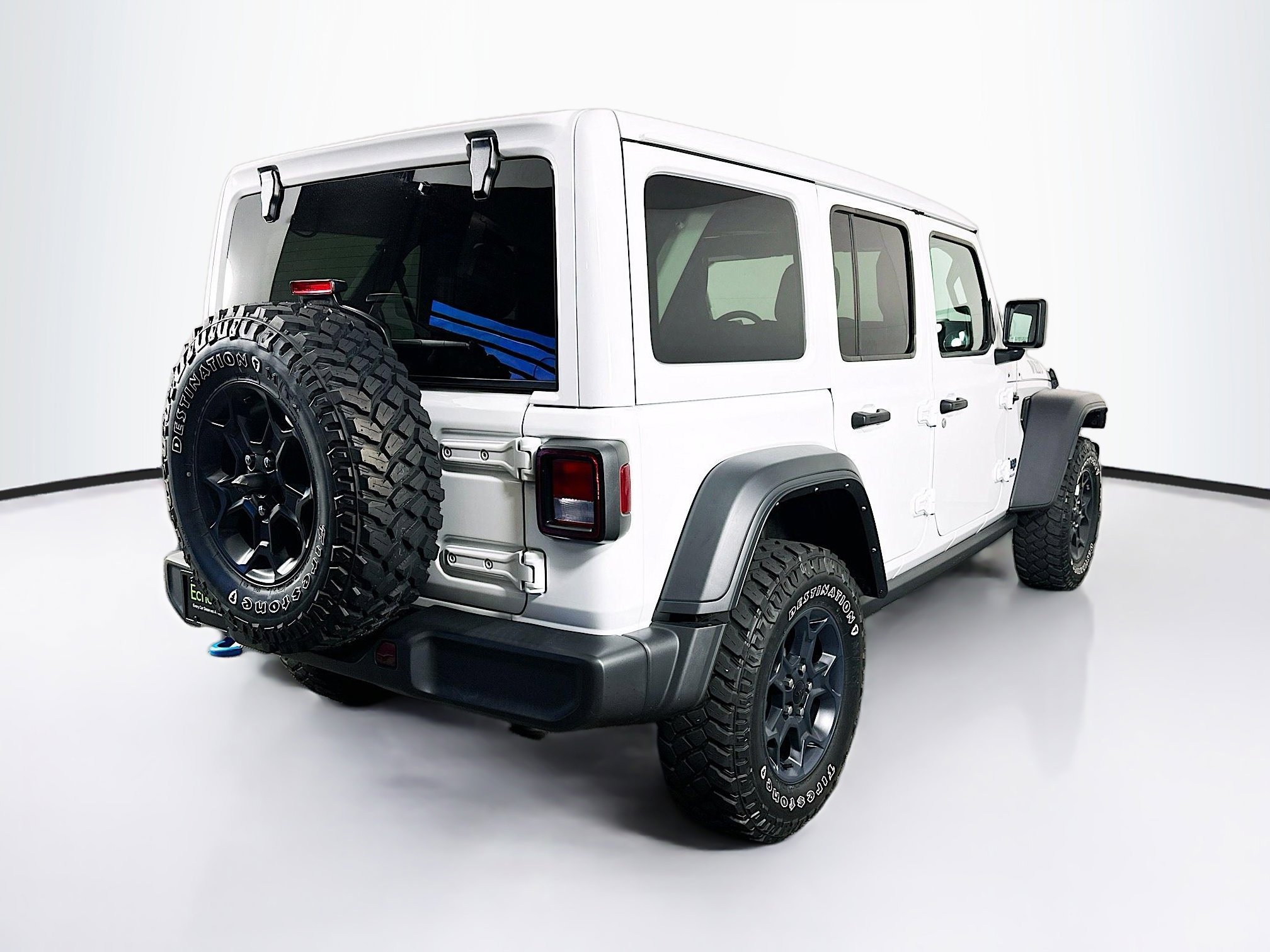 Used 2023 Jeep Wrangler Unlimited w/ Sun & Screen Package AWD/4WD image 9