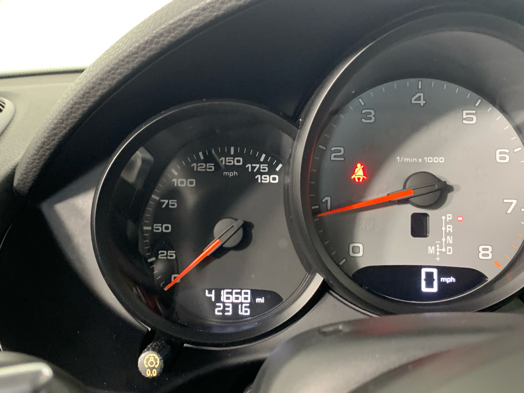 Used 2019 Porsche 718 Cayman S RWD image 23