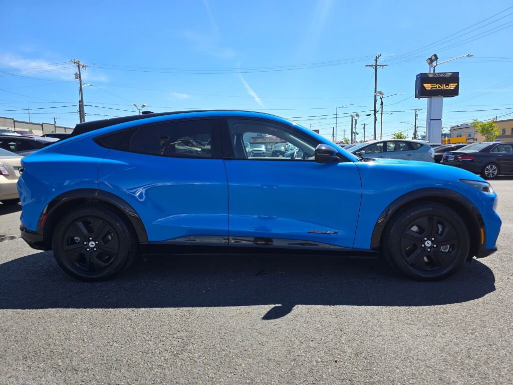 Used 2022 Ford Mustang Mach-E California Route 1 AWD/4WD image 5